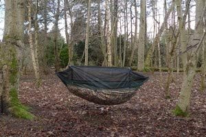 DD Hammocks Underblanket - Lightweight Portable Camouflage Underquilt for Outdoor Hammock Camping Multi-Season Adventures Suitable to 23 Degrees Fahrenheit