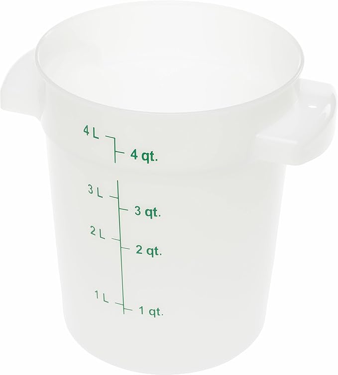 Carlisle FoodService Products Storplus Round Food Storage Container with Stackable Design for Catering Buffets Restaurants Polyethylene (Pe) 4 Quart White