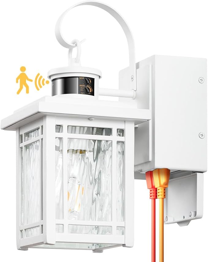 Outdoor Porch Light with GFCI Outlet White Exterior Lighting Fixtures Wall Mount Motion Sensor Outdoor Wall Sconce Anti-Rust Coach Lights for Garage Modern Patio Lantern Lights for House