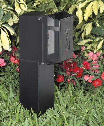 GPD19G-1 Gard-N-Post Low-Profile Outdoor Landscape Lighting Post Enclosure with Outlet Cover 19.5-Inch Green 1-Pack