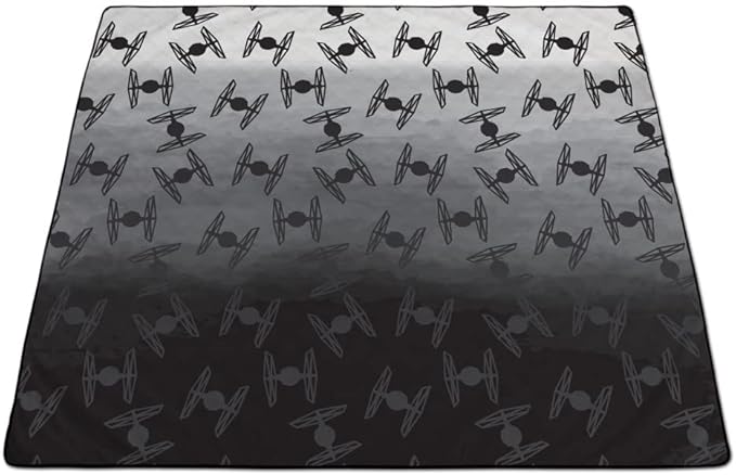 Picnic TIME Star Wars Darth Vader Impresa Picnic Blanket Lightweight Fleece Beach and Outdoor Blanket with Drawstring Backpack and Easy Fold Design (Black and White)