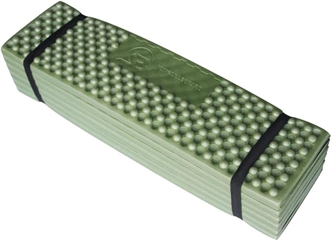 Closed Cell Foam Sleeping Pad Folding Lightweight Camping and Backpacking Sleeping Pad Thermal Moisture-Proof Pad for Camping Hiking Backpacking Car Camping