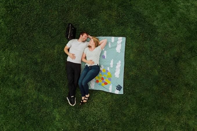 Picnic TIME Disney Pixar UP Impresa Picnic Blanket Lightweight Folding Beach Blanket with Carry Backpack Machine Washable Water Resistant Fleece Picnic Mat (Black and White)