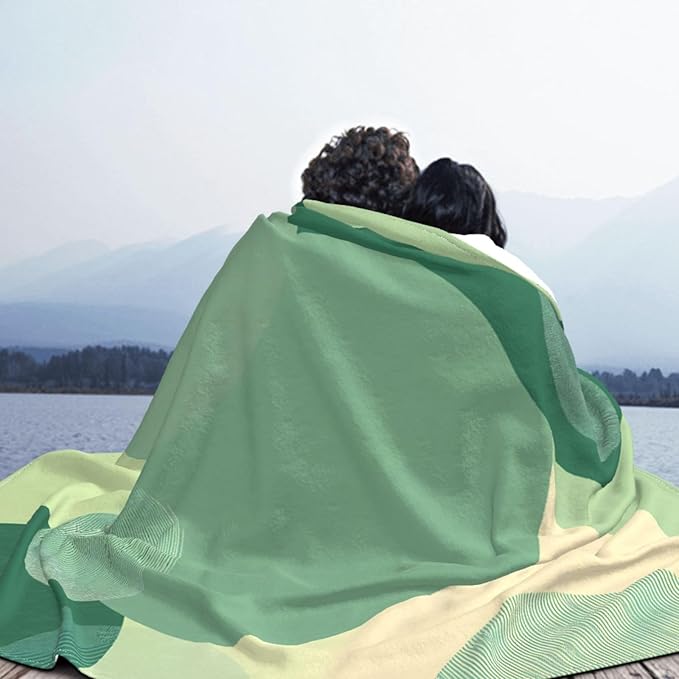 Green dots Soft Fleece Blanket 60 * 50 inch Soft Sofa Blanket Suitable for Sofa Camping Travel Night Cover Blanket