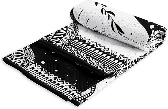 Outdoor Picnic BlanketPortable Sandproof Waterproof Picnic MatSkull Butterfly Printed Camping Beach Mat for Sand and Wet Grass Hiking (Skull Butterfly S)