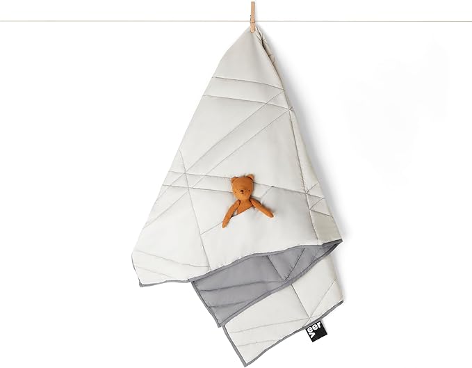 Veer Adventure Blanket - 100% Down Alternative Insulated Outdoor Puffy Blanket for Camping Beach Sports/Stadiums Picnics or Travel - Built-in Hand Pockets and Zipper Pillow Pocket - Child Size
