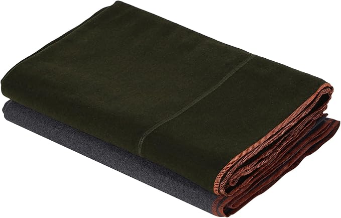 Peryiter 2 Pcs Military Wool Blanket Large 64 x 88 Camping Blanket Survival 3.3 Lbs Each Thick Thermal Washable Emergency Blanket for Outdoors Sporting Events Survival Kits (Gray Army Green)
