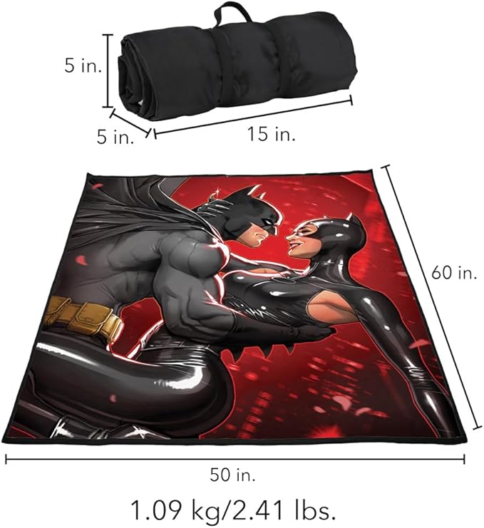 LOGOVISION Batman Catwoman Embrace Outdoor Blanket for Picnic Beach Camping Park Tailgate 50x60