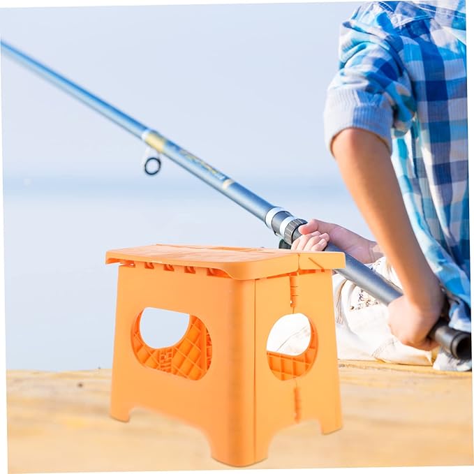 DECHOUS Folding Plastic Step Stool for Outdoor Fishing and Household Use Design Ergonomic Handle for Kitchen Bathroom Garden and Camping Activities