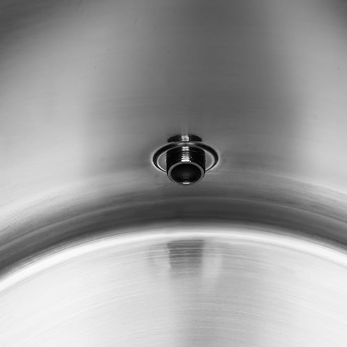 40L Stainless Steel Milk Can Heavy Duty Food Storage &amp Transport Container for Dairy Wine Grains Ideal for Home Farm &amp Commercial Use With a Faucet