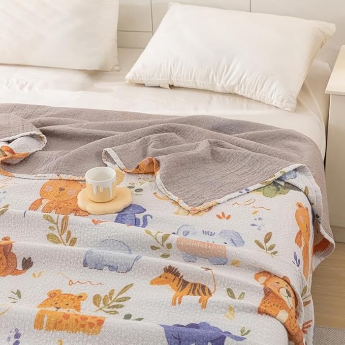 Bnitoam Animals 100% Cotton Bed Blanket Twin Size 60x80 3 Layer Muslin Blanket Cooling Breathable Lightweight Summer Gauze Throw for Hot Sleepers Adult Birthday Gift (Print Animals 60x80)
