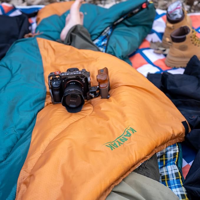 Camping Sleeping Bag 32℉ Sleeping Bags for Adults Kids Teens Cold Weather Warm Sleeping Bag Winter for 3-4 Season Camping Camping Gear Equipment Traveling and Outdoors