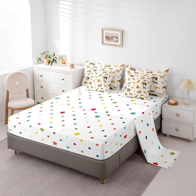 Zoo Animal Comforter Set with SheetsPillowcases &amp Cushion Cover Cute Giraffe 7 Piece Bedding Set for Kids Boys Girls Teens Room Decor Cartoon Animal Bed in a Bag Full Size Wildlife Microfiber