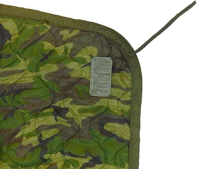 US Military Poncho Liner Woodland Camo