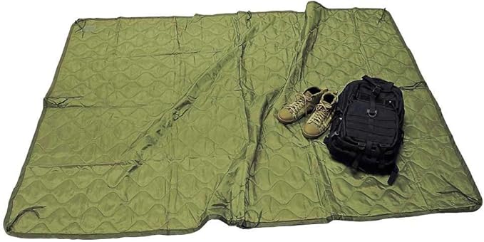 MEDALS OF AMERICA EST. 1976 Military Gear Blanket Poncho Liners Woobie Emergency Blanket - Military Surplus Cold Weather Camping and Hunting Woobie Blanket (OD Green)