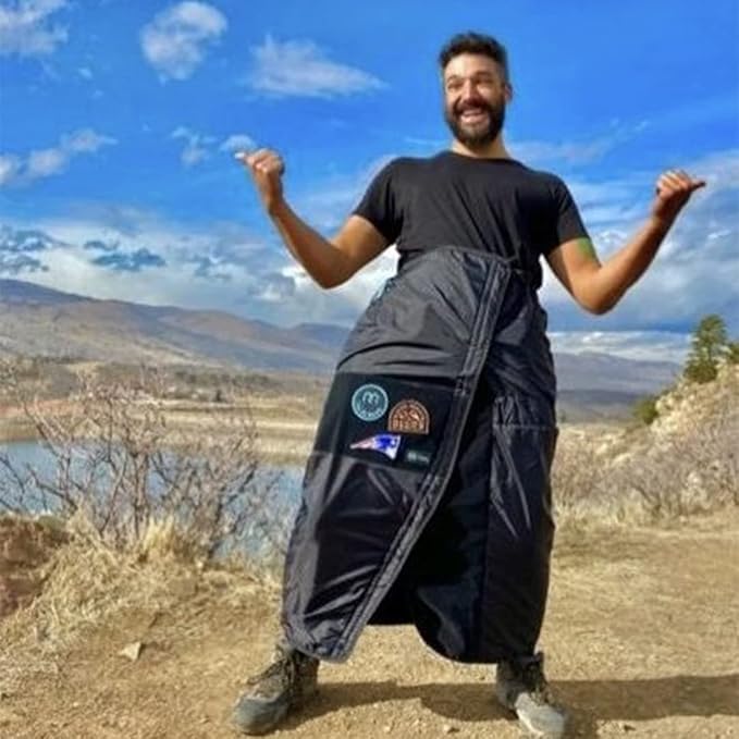 Mozy Tall | The Wearable Thermal Wrap for The Outdoors | 2 Inches Taller | Black