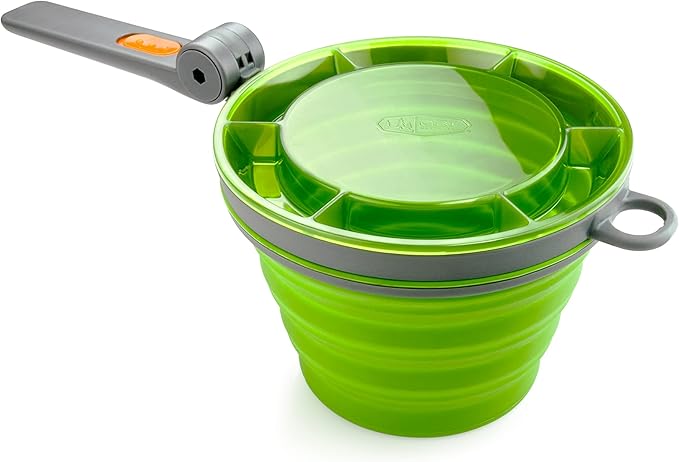 GSI Outdoors Fairshare Mug 22 Ounce Collapsible Mug for Camping Trail Travel or Office - Green