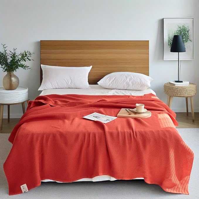 Bnitoam 100% Cotton Waffle Weave Blanket for Bed Couch Sofa 40x60 Soft Breathable Cooling Cellular Blanket Lightweight All Season Machine Washable Red (Red 40x60)