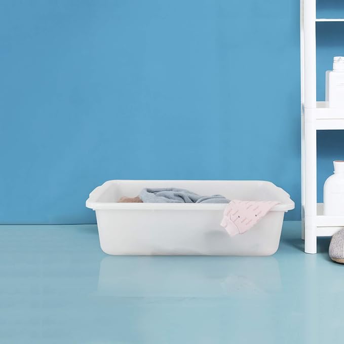 32 L Plastic Large Commercial Bus Tubs 4-Pack Utility Tote Bus Box White
