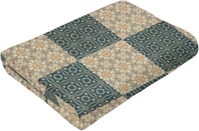 80X60 Star Patch Quilt Block Gold Green Lightweight Flannel Blanket - Soft and Breathable Polyester Suitable for Travel Camping and Home Decoration