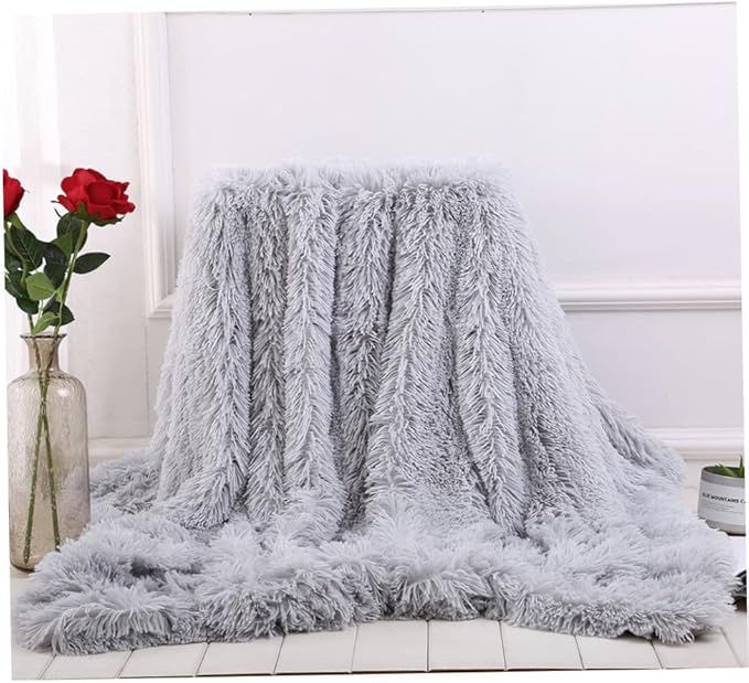 STOBAZA Plush Fleece Throw Blanket Soft Warm Solid Color Blanket for Home Winter Camping Lightweight in Light Grey