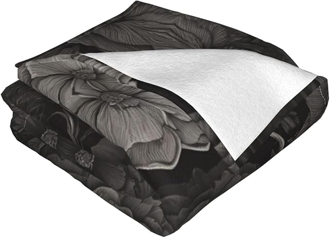 Dark 80x60 Printed Soft Fleece Blanket for Sofa Bed and Camping - Cozy Blanket for Travel Picnics Nighttime Use
