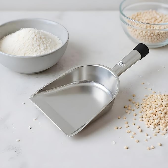 Large Stainless Steel Scoop 15.55x8.27x3.15 Inch Flour Shovel 470g Metal Bagger for Bulk Grains Sugar Laundry Room Feed Restaurant Buffet Warehouse