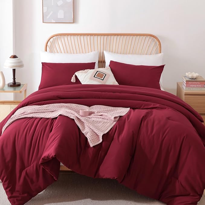 ROSGONIA Full Size Comforter Sets for Girls Boys Kids Dark Red 3pcs Comforter Full Size (1 Comforter &amp 2 Pillowcases) Lightweight Dorm Bedding Sets