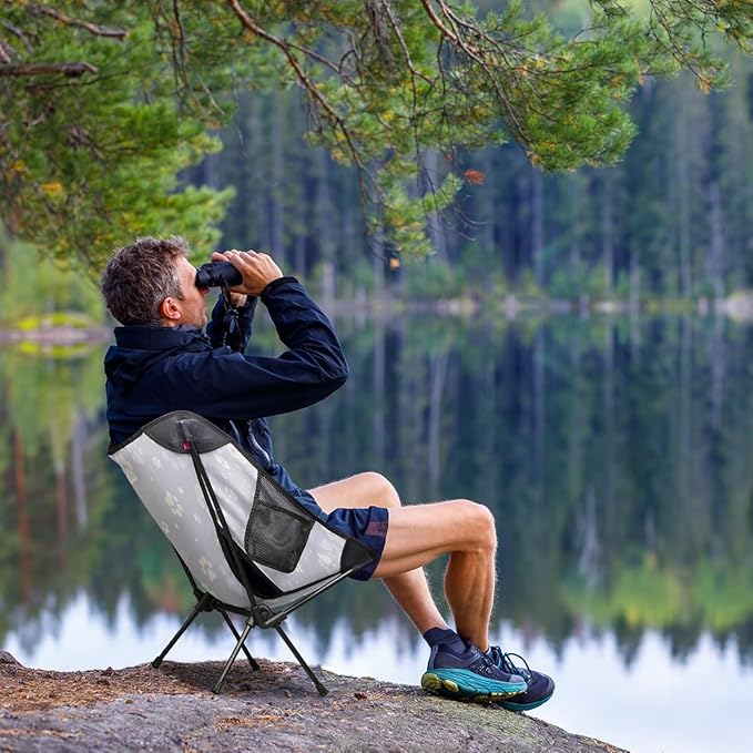 Black Gold Dog Pattern Camping Chair Lightweight Portable Chairs for Adults Easy Installation Outdoor Foldable Camping Chair for Camping Fishing Hiking Picnic Beach