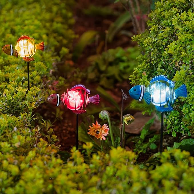 Fish 3Pack 21.3''H Outdoor Figurine Lights Multicolor Clownfish Solar Garden Decor with Led Lights Decorative Garden Stake for Yard Patio Lawn