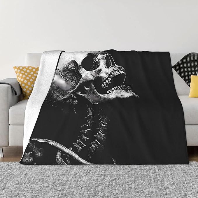 Black Skull 80x60 Printed Soft Fleece Blanket for Sofa Bed and Camping - Cozy Blanket for Travel Picnics Nighttime Use