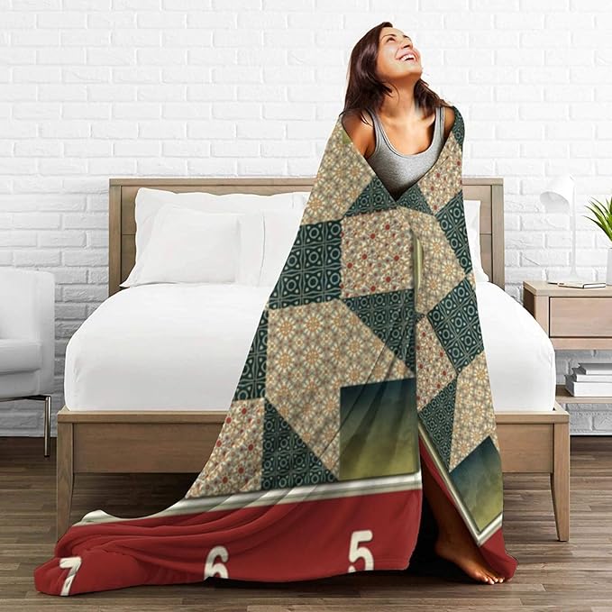 80X60 Star Patch Quilt Block Gold Green Lightweight Flannel Blanket - Soft and Breathable Polyester Suitable for Travel Camping and Home Decoration