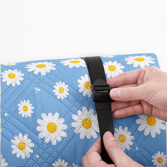 Outdoor Picnic Blanket Portable Ultrasonic Waterproof Picnic Blue Daisy Flower Printed Camping Beach Mat for Sand and Wet Grass Hiking (Blue Daisy S