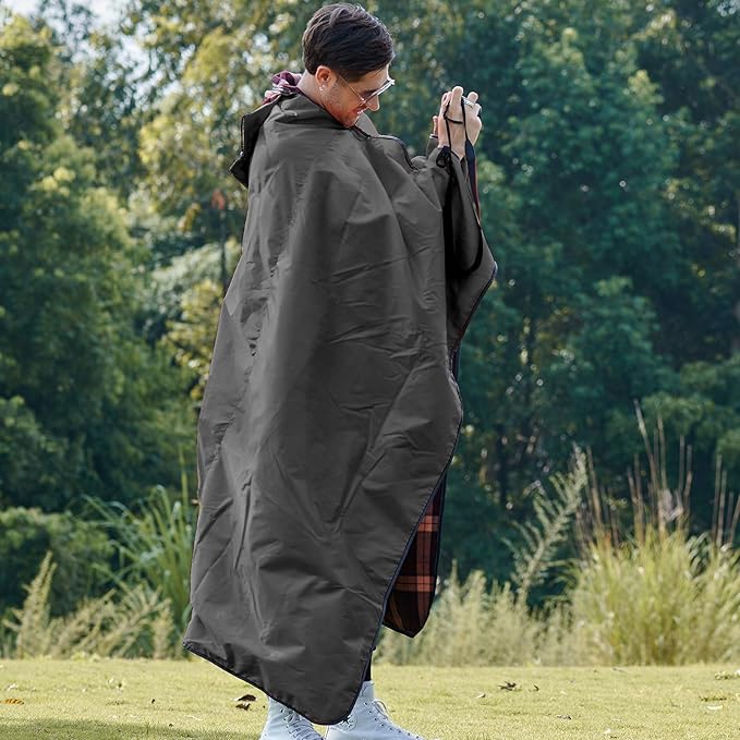 DUKUSEEK Stadium Blanket Waterproof Windproof Outdoor Hooded Blankets for Camping Sporting Events Picnic and Car - Insulated Foldable Blanket and Throws