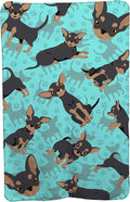 Caroline's Treasures MLM1067TBLT Black and Tan Chihuahua Soft Travel Blanket with Bag Airplane Blanket Indoor Outdoor Camping Blanket for Traveling Picnics Beach Trips Concerts