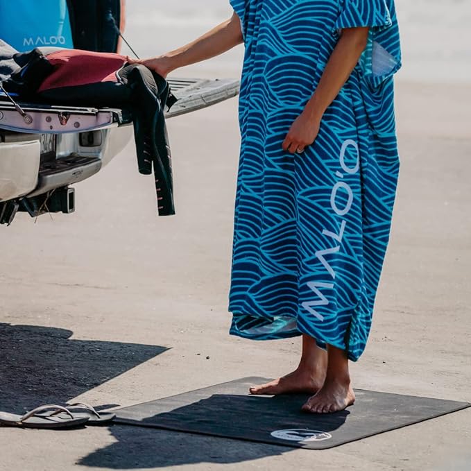 The Malo'o Neoprene Wetsuit Changing Mat