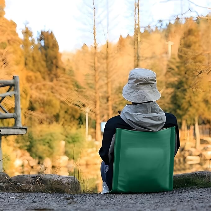 Folding Stadium Seat Cushion with Backrest Portable Bleacher Pad for Camping Fishing15.8'' x 16.5''Lightweight Chair with Backrest for Outdoor Sports and Concerts (Forest Green)