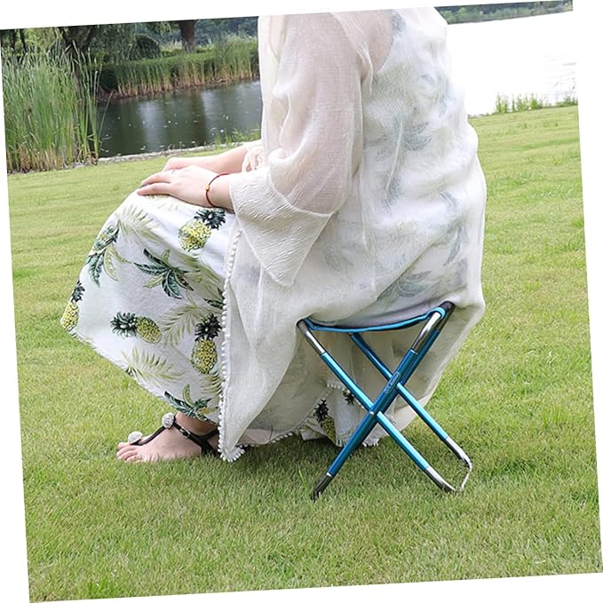 Compact Folding Stool Versatile Mini Camping Chair for Fishing Beach Outdoor Use Lightweight Space-Saving Design Easy to Carry and up