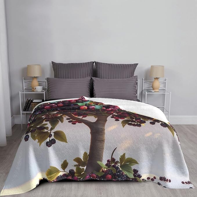 Huge Mulberries Soft Fleece Blanket 60 * 50 inch Soft Sofa Blanket Suitable for Sofa Camping Travel Night Cover Blanket