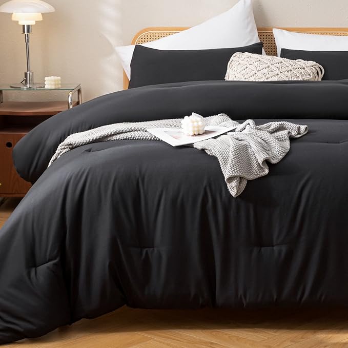 ROSGONIA Oversized King Comforter Black 3pcs(1 Boho Comforter &amp 2 Pillowcases) Soft Lightweight Oversized King Size Comforter Sets All Season Bedding