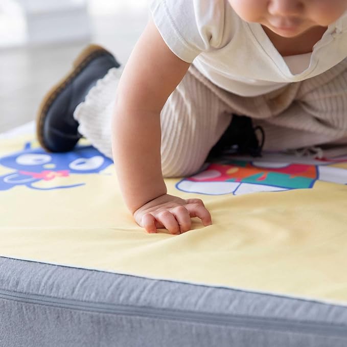 Bumkins Throw Blanket Towel Baby Toddler and Kids Travel Beach Picnic Outdoor Indoor Play Soft Lightweight Microfiber Resists Sand and Debris Reversible 58in x 58in – Hello Kitty