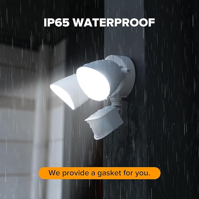 LUTEC 32W 3500 Lumen LED Security Lights Motion Sensor Light Outdoor 5000K Daylight IP65 Waterproof Dusk to Dawn Motion Detector Flood Light for Garage Yard Porch-White