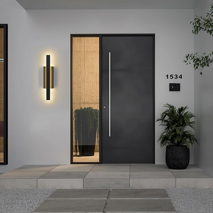 LamQee 31 inch Aluminum Long Outdoor Wall Lights 3000K 1600LM 32W LED Modern Exterior Lighting Fixtures IP65 Waterproof Matte Black Linear Outside Sconce Wall Mount for House Porch Patio Garage Door