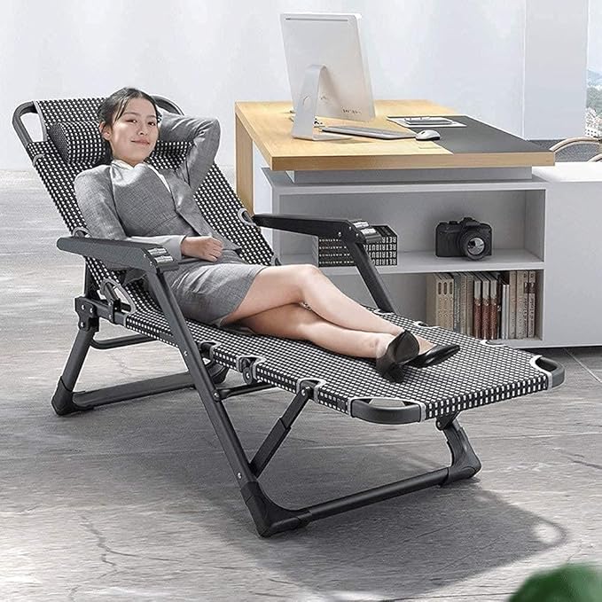 Lounge Chair Outdoor Lounger Recliner with Pillow Reclining Sun Lounger Chair Folding Recliner Camping Chairs for Office Lunch Break Patio Camping Beach-Black and White