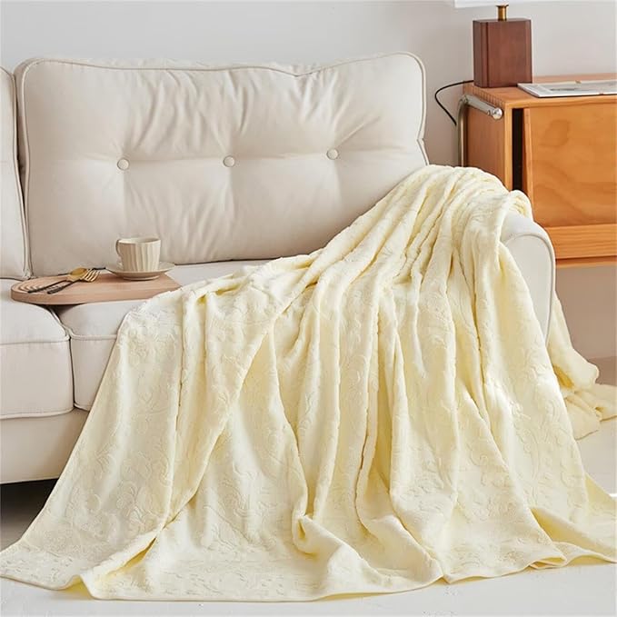 Towel Blanket Duvet Blanket 60x80'' Duvet Cover for Weighted Blanket Warm Cozy Lightweight Cotton Quilt Throws Air Conditioned Blankets for All Seasons Traveling Camping Picnic Beach Cream