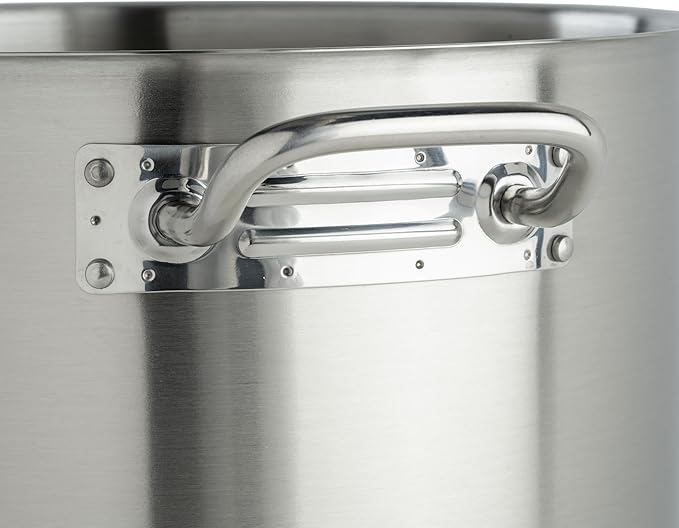Winware Stainless Steel 32 Quart Stock Pot with Cover Silver