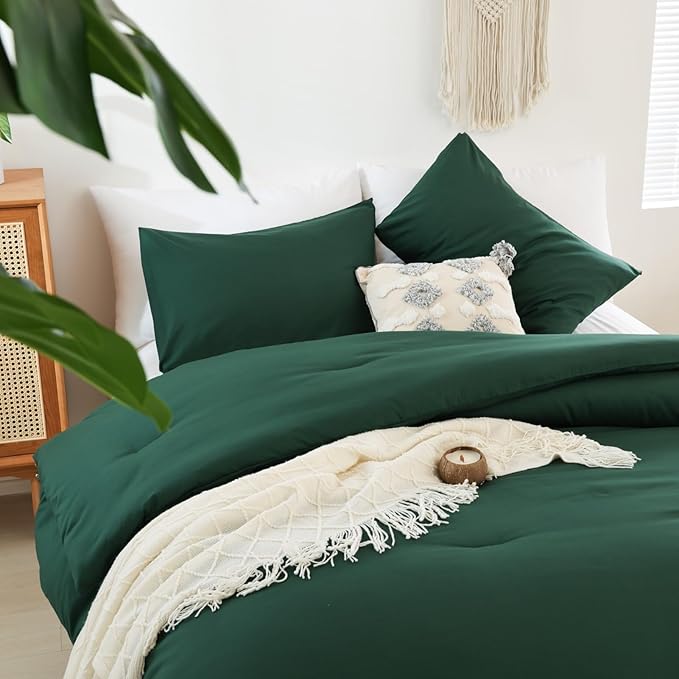 ROSGONIA California King Comforter Set Emerald Green 3pcs (1 Boho Dark Forest Green Cal King Comforter &amp 2Pillowcases) Oversized Blanket Quilt