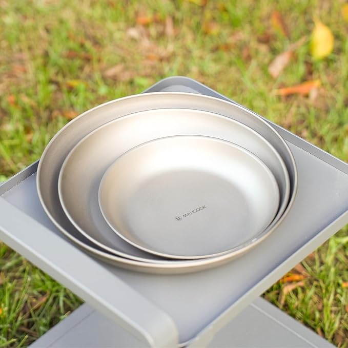 Pure Titanium Camping Plate 7.68 Inch Ultralight Durable Titanium Dish Plate Cookware Outdoor Backpacking plate for Camping Hiking Kitchen (19.5 cm)