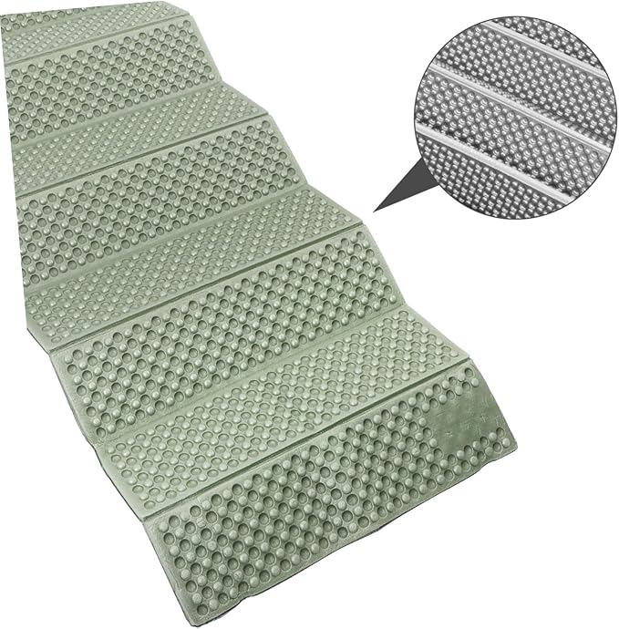 Totority Foldable Outdoor Camping Cushion Thick Picnic Mat Multi-use Sitting Pad Green Aluminum Foil Mat for Hiking and Travel