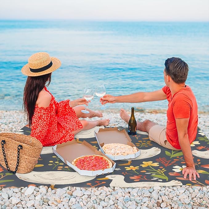 Waterproof Sandproof Beach Blanket 59''×68'' Duck Polyester Outdoor Picnic Blanket with 4 Stakes &amp Storage Bag for BeachCampingVacation Animal